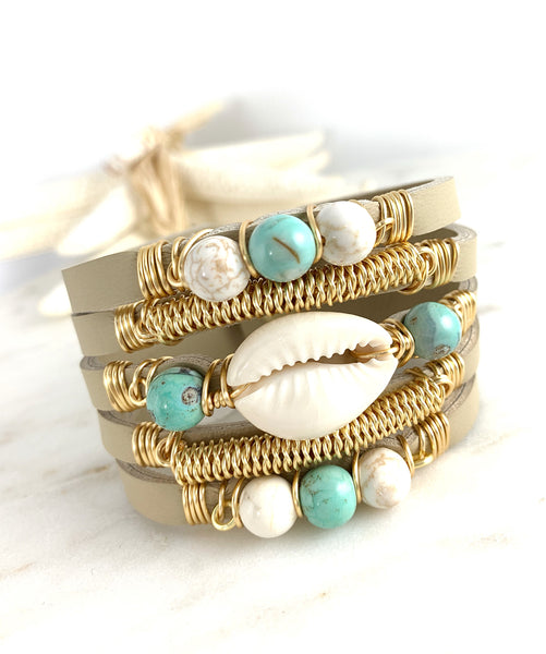 Maxi Cuff Leather / Cowrie Shell - Aqua / Gold Plated