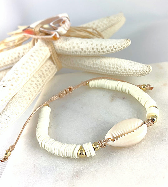 White Shell bracelet